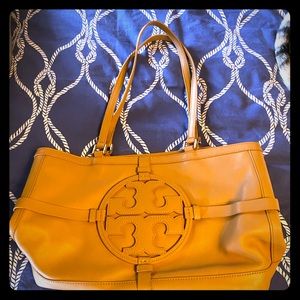 Tory Burch nude tote.